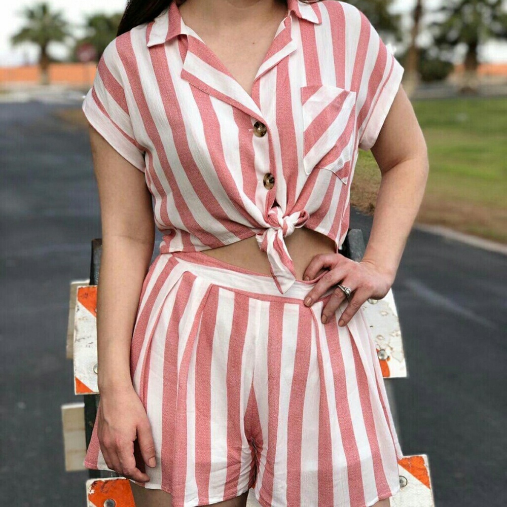 Clothes - Picture 2 of 2